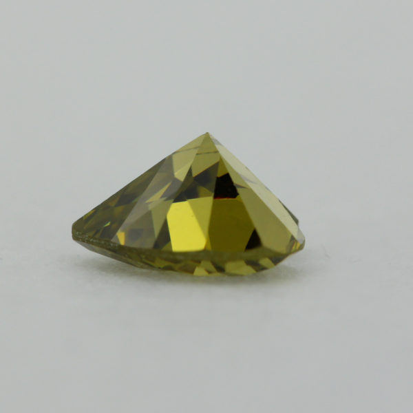 Loose Heart Shape Peridot CZ Gemstone Cubic Zirconia August Birthstone Down