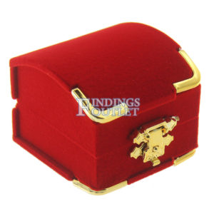 Red Velvet Treasure Chest Ring Box Display Jewelry Gift Box Closed