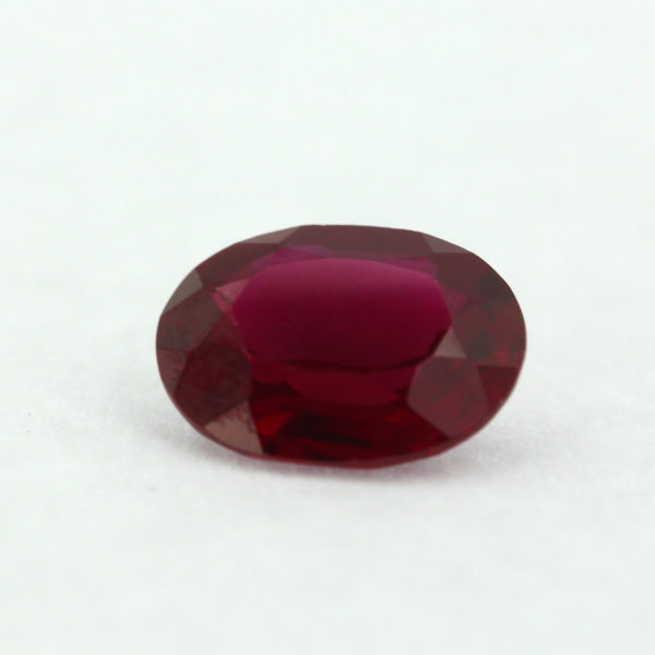 Loose Oval Cut Garnet CZ Gemstone Cubic Zirconia January Birthstone Front