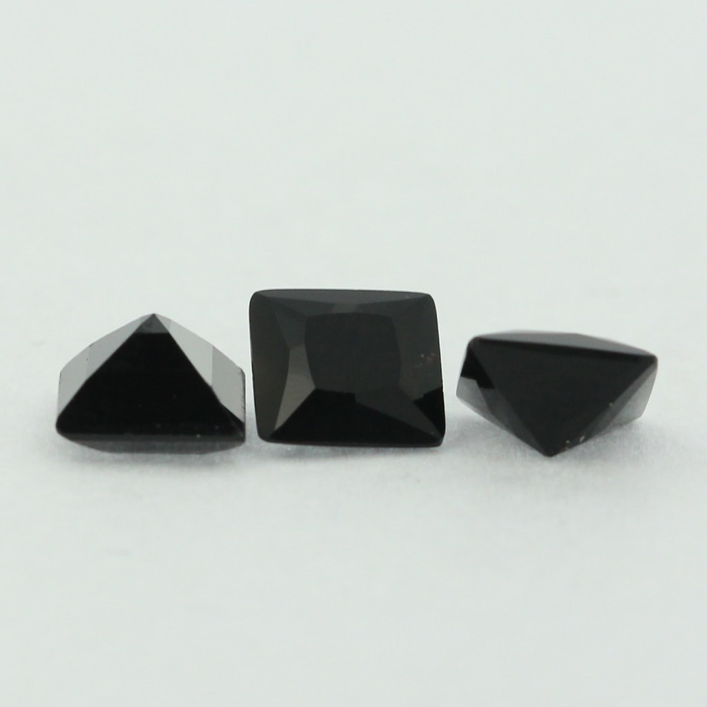 Lovely Lot Natural Black Onyx 4x4 mm Round Cut Faceted Loose Gemstone v-22