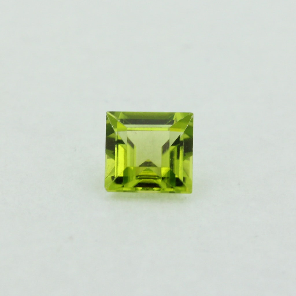 2.5mm x 2.5mm Square Princess Cut Natural Green Peridot Gem Gemstone 